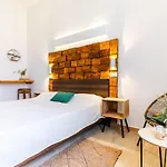 Adventor Eco-suites 4*
