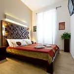 Gasthuis Adventor Eco-suites 4*