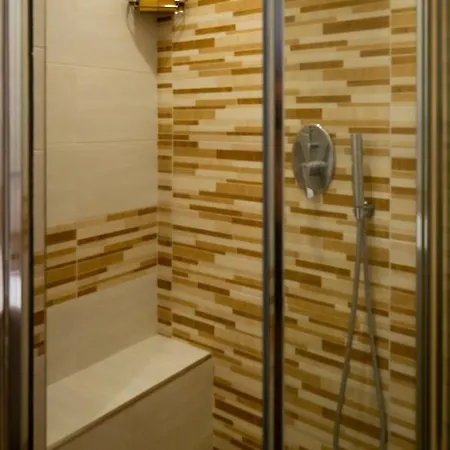 בית הארחה Adventor Eco-suites 4*