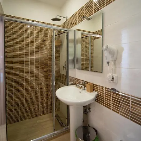 Adventor Eco-suites