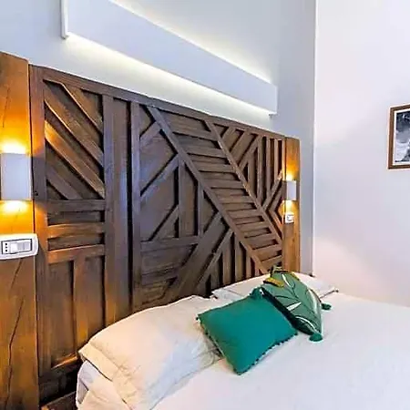 Adventor Eco-suites 4*