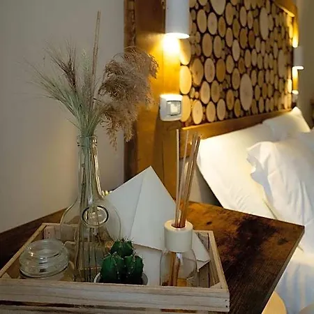 بيت ضيافة Adventor Eco-suites
