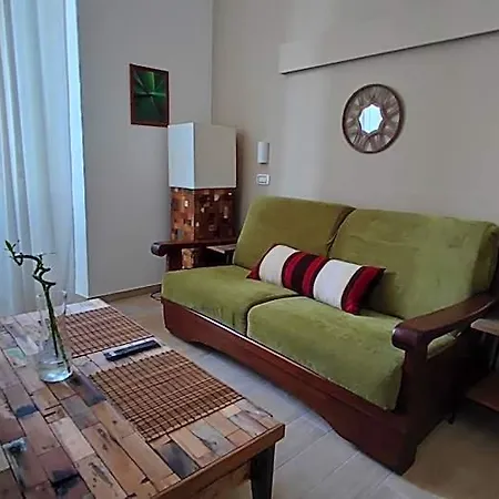 بيت ضيافة Adventor Eco-suites روما