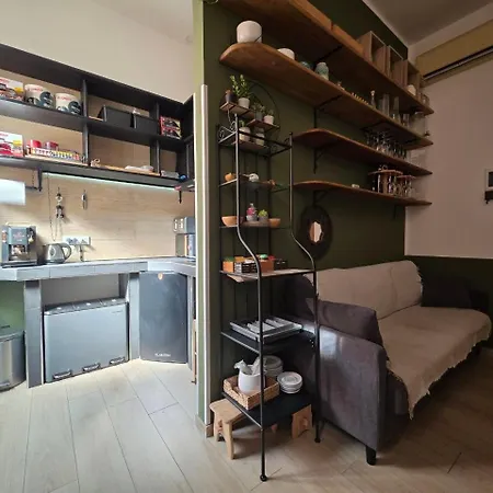 Adventor Eco-suites 4*