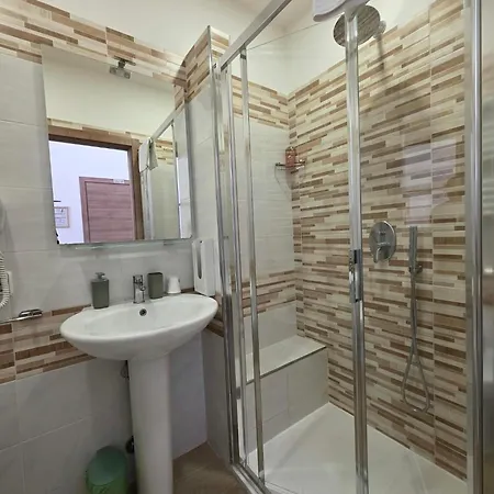 Adventor Eco-suites Maison d'hôtes 4*